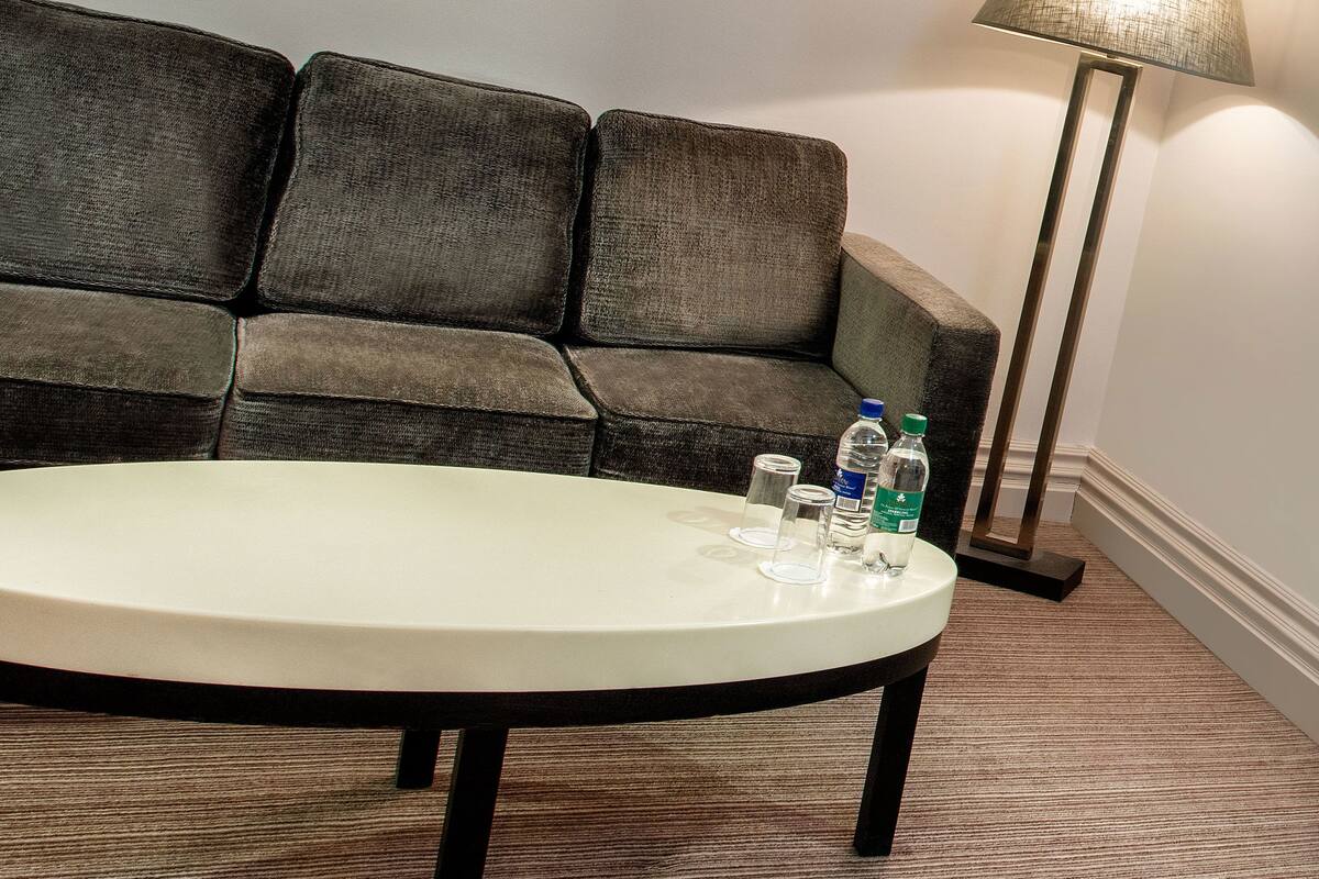 junior suite | desk, iron/ironing board, free wifi, bed sheets