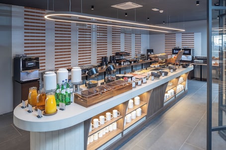 Desayuno buffet incluido todos los días