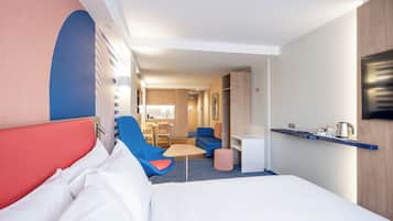 Suite, 1 Queen Bed, Balcony | Desk, iron/ironing board, free WiFi, bed sheets