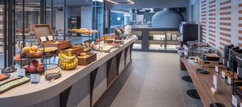 Holiday Inn Express and Suites Lisbon Principe Real by IHG