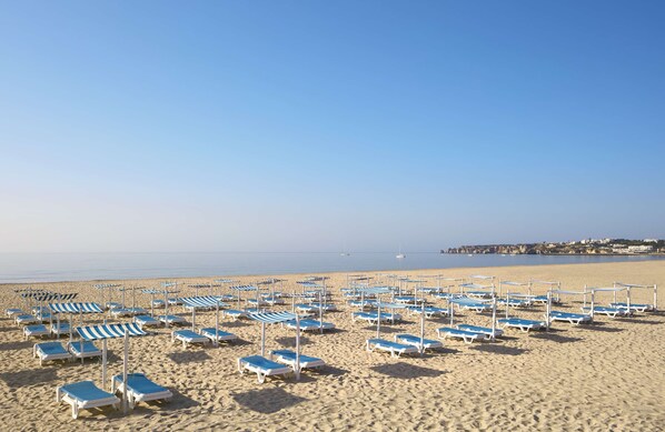 Beach nearby, free beach shuttle, sun loungers