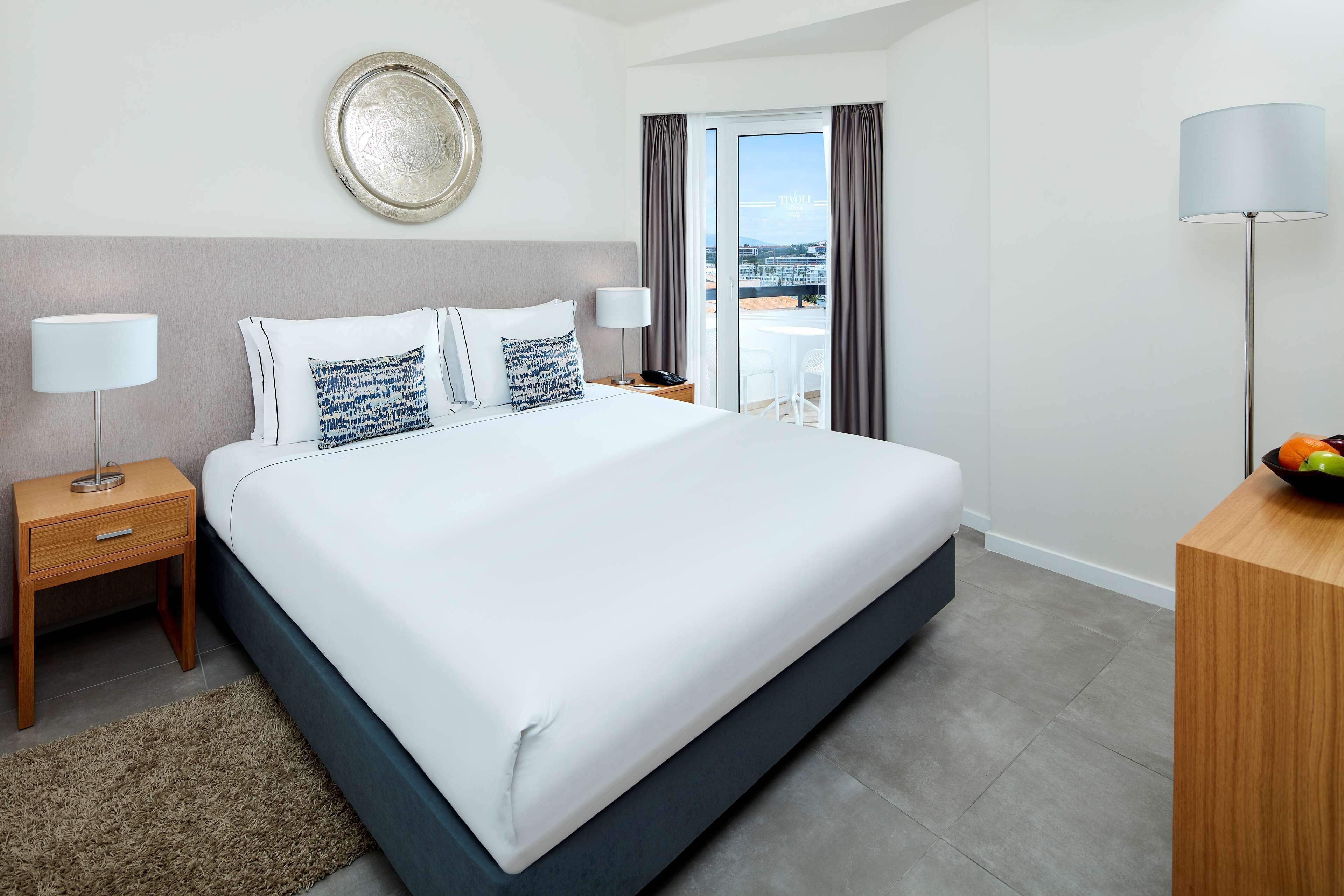 Minibar, in-room safe, desk, blackout drapes