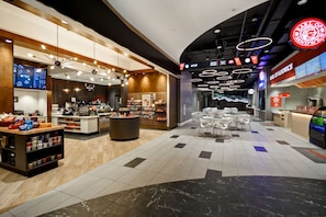 4 restaurants; breakfast, lunch and dinner served  - DoubleTree by Hilton Deadwood at Cadillac Jack's (Deadwood)