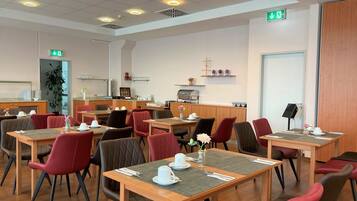 Daily buffet breakfast (EUR 15 per person)