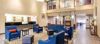 Comfort Inn & Suites IAH Bush Airport – East