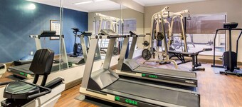 Comfort Inn & Suites IAH Bush Airport – East