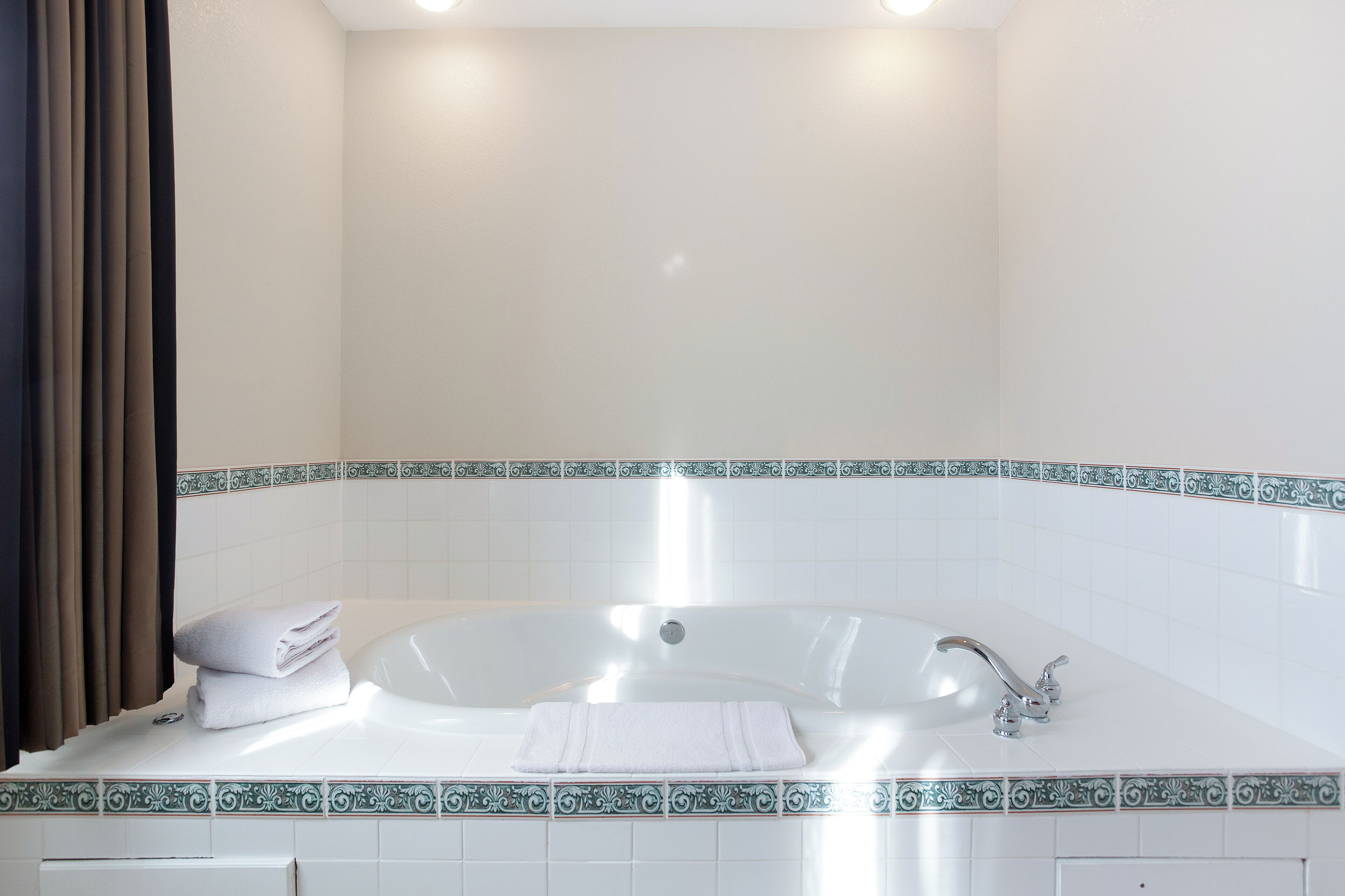 Rom – premium | 1 soverom, sengetøy av topp kvalitet, safe på rommet og lydisolert