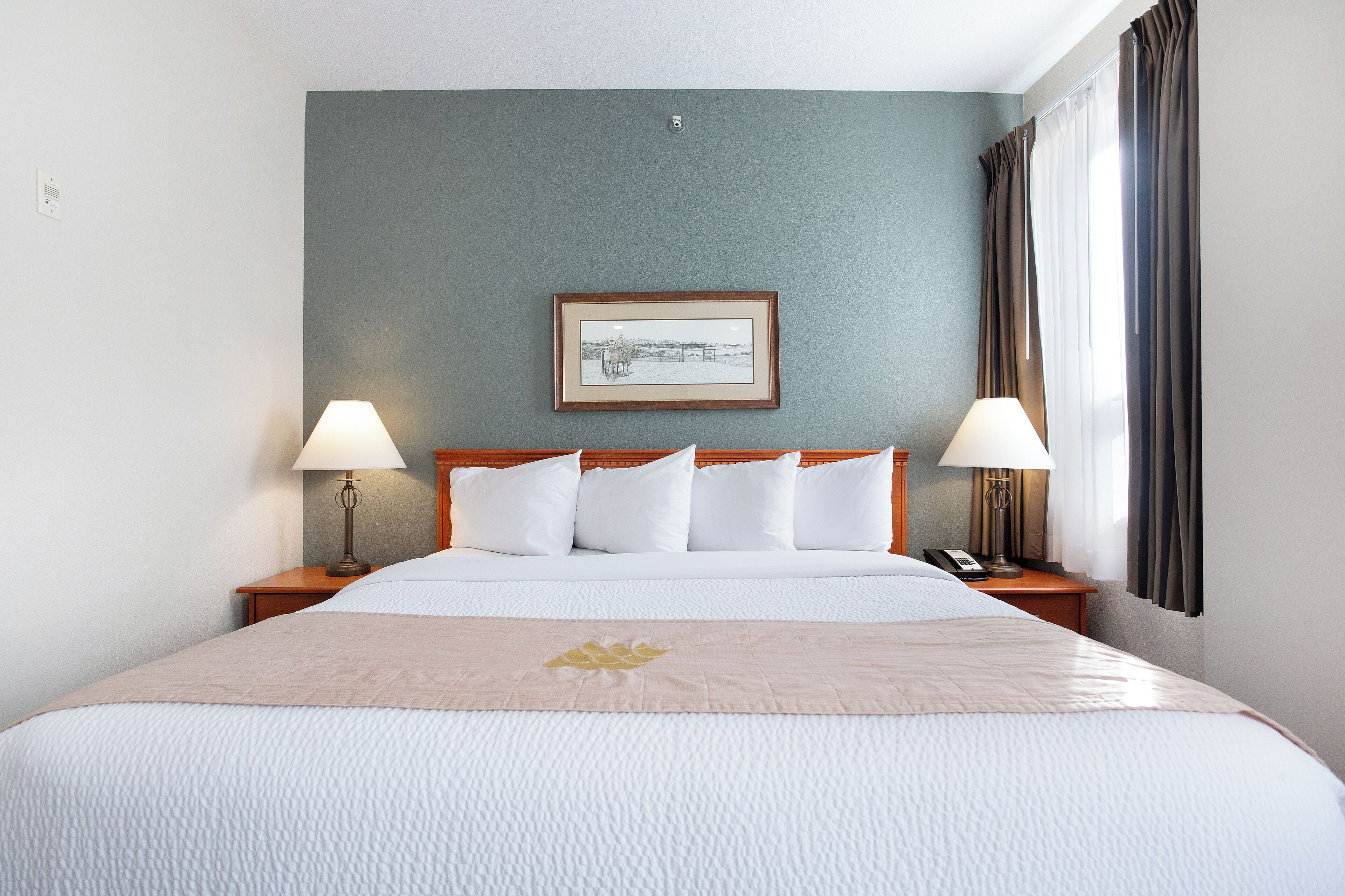 1 soverom, sengetøy av topp kvalitet, safe på rommet og lydisolert