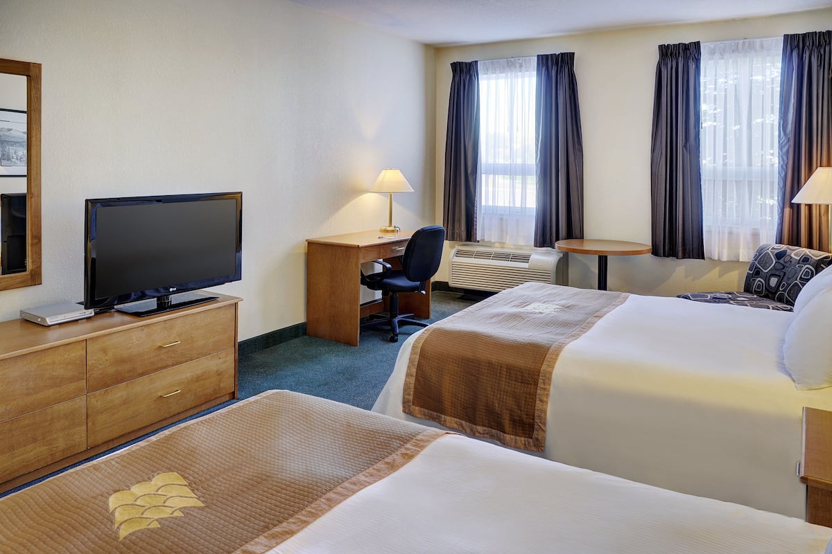 Standard Double Room, 2 Queen Beds | 1 bedroom, premium bedding, in-room safe, desk
