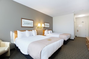 Standard Double Room, 2 Queen Beds | 1 bedroom, premium bedding, in-room safe, desk - Lakeview Inns & Suites - Okotoks (Okotoks)