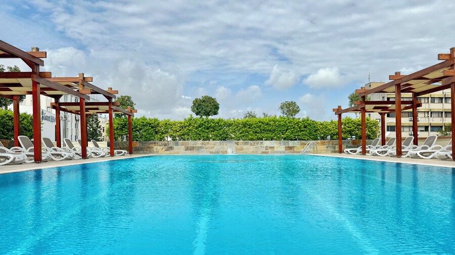 Best Western Plus Khan Hotel