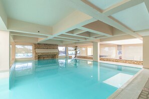 Indoor pool, outdoor pool - Alvor Atlântico Residences (Portimão)