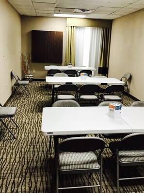 Meeting facility