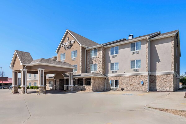 Country Inn & Suites By Radisson, Topeka West, Ks - Topeka, KS