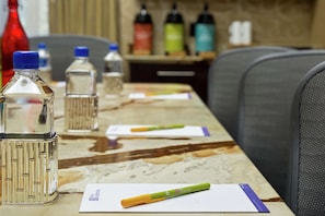 Daily cooked-to-order breakfast for a fee - Hilton Garden Inn Houston NW/Willowbrook (Houston)