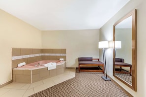 1 bedroom, in-room safe, desk, laptop workspace