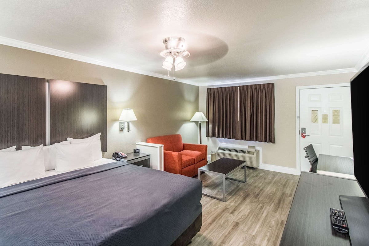 Standardzimmer, 1 King-Bett, Nichtraucher