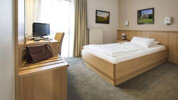 Comfort-Einzelzimmer | Allergikerbettwaren, Minibar, Zimmersafe, Schreibtisch