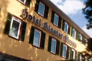 Front of property - Hotel Kloster Hirsau (Calw)