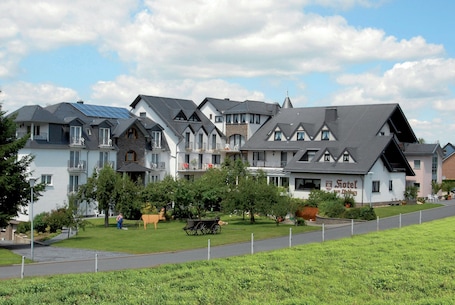 Exterior. Hotel Zum Rehberg