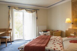 1 bedroom, soundproofing, free cribs/infant beds, free WiFi