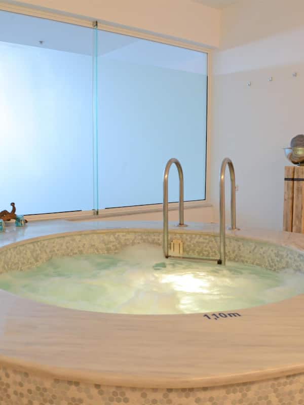 Outdoor treatment areas, body treatments, aromatherapy, facials