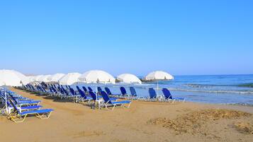 Beach nearby, sun loungers, beach umbrellas, beach towels