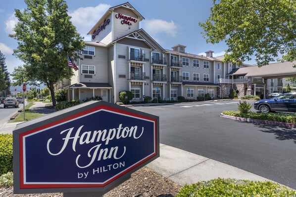 Exterior - Hampton Inn Ukiah CA (Ukiah)