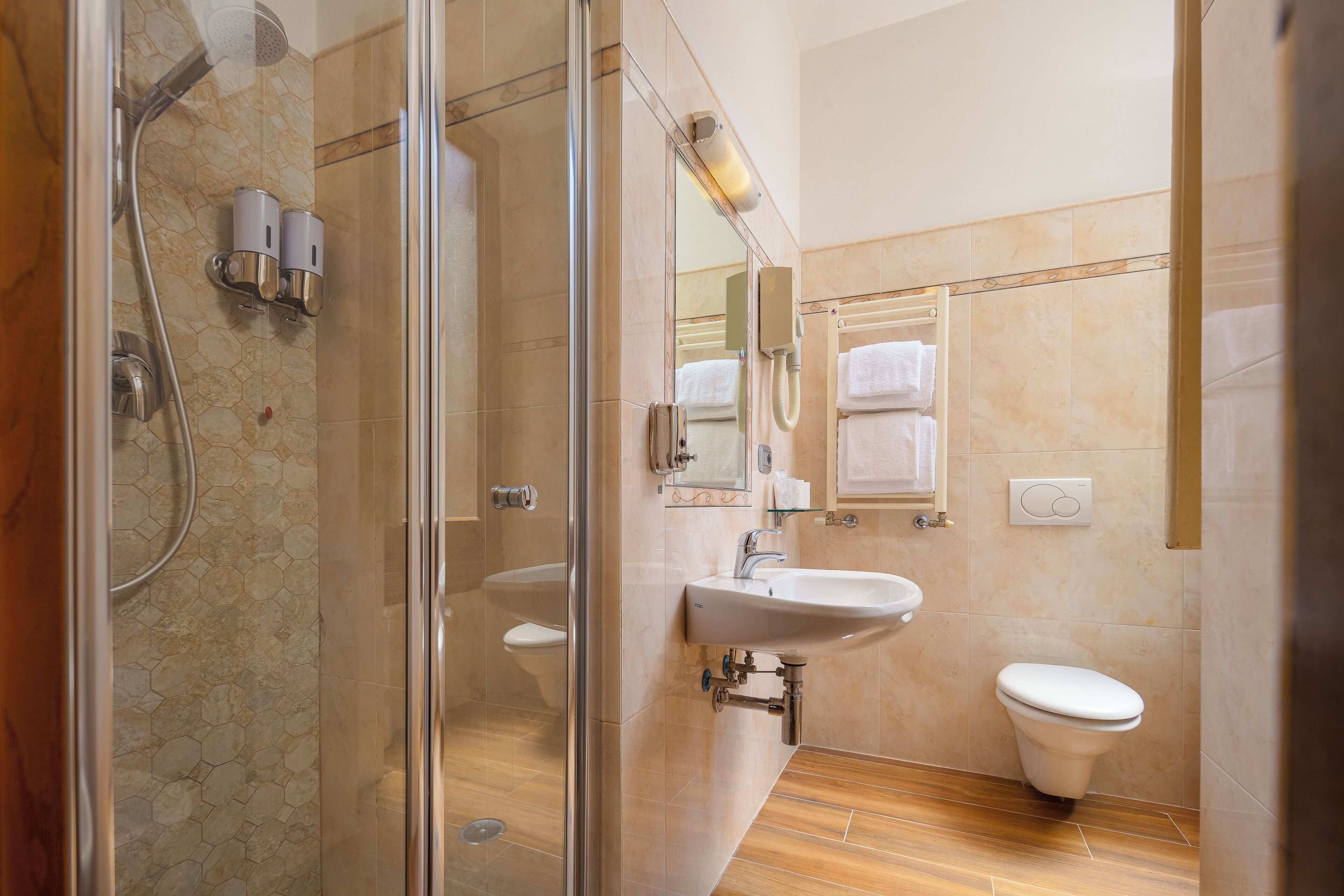 shower, rainfall showerhead, free toiletries, hair dryer