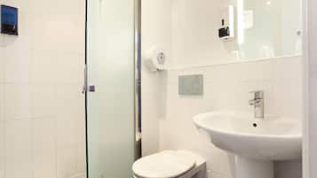 Douche, serviettes fournies