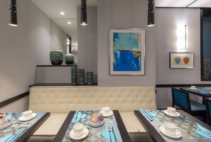 Daily buffet breakfast (EUR 17 per person) - Montfleuri Hotel (Paris)