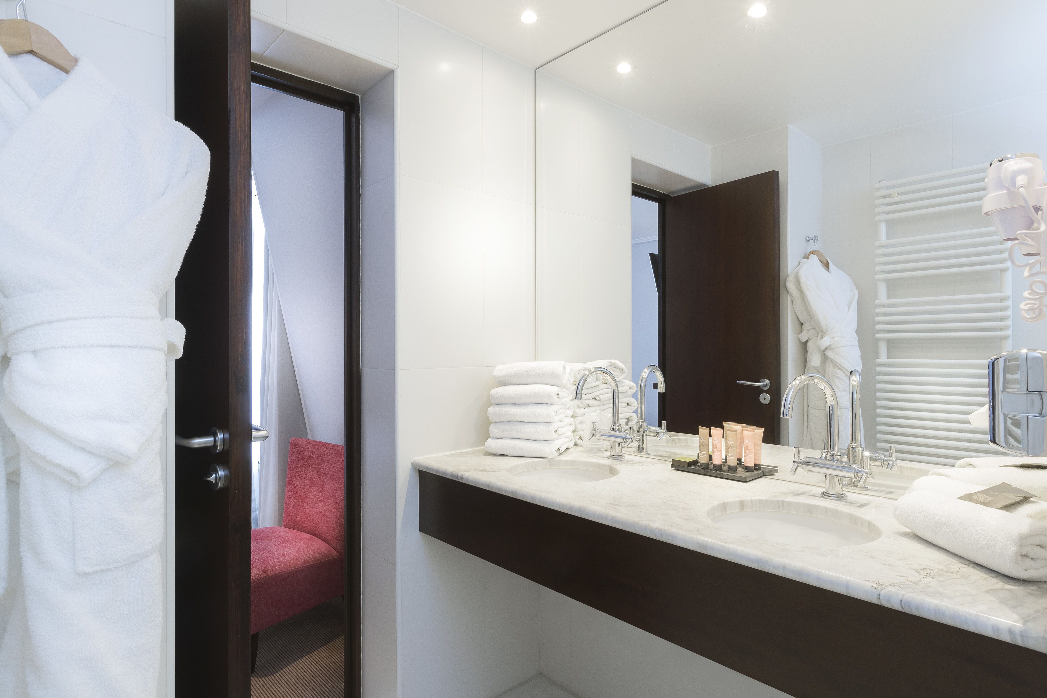 family room | bathroom | free toiletries, hair dryer, slippers, towels