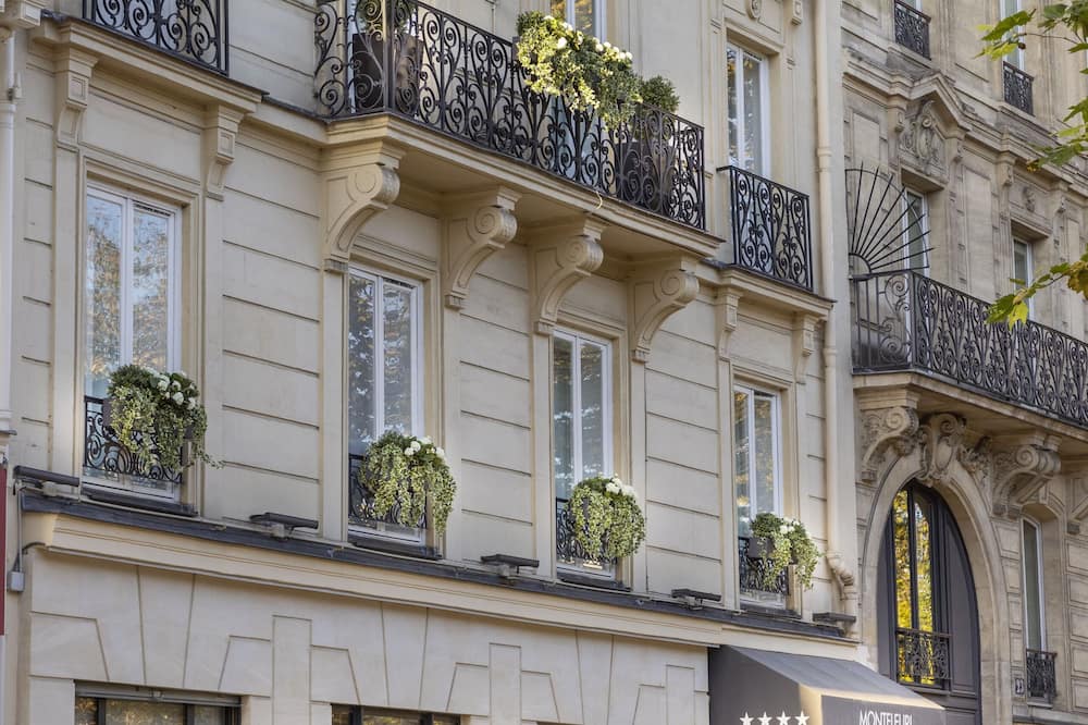 Montfleuri Hotel