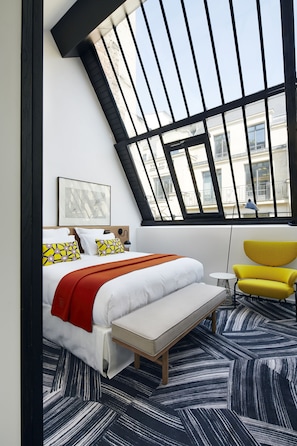 Deluxe Executive Room "Plein Ciel" | View from room - Hotel Du Ministere (Paris)