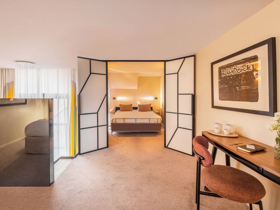 Ropa de cama de alta calidad y minibar