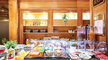 Daily buffet breakfast (EUR 14 per person)