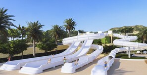 Toboggan aquatique
