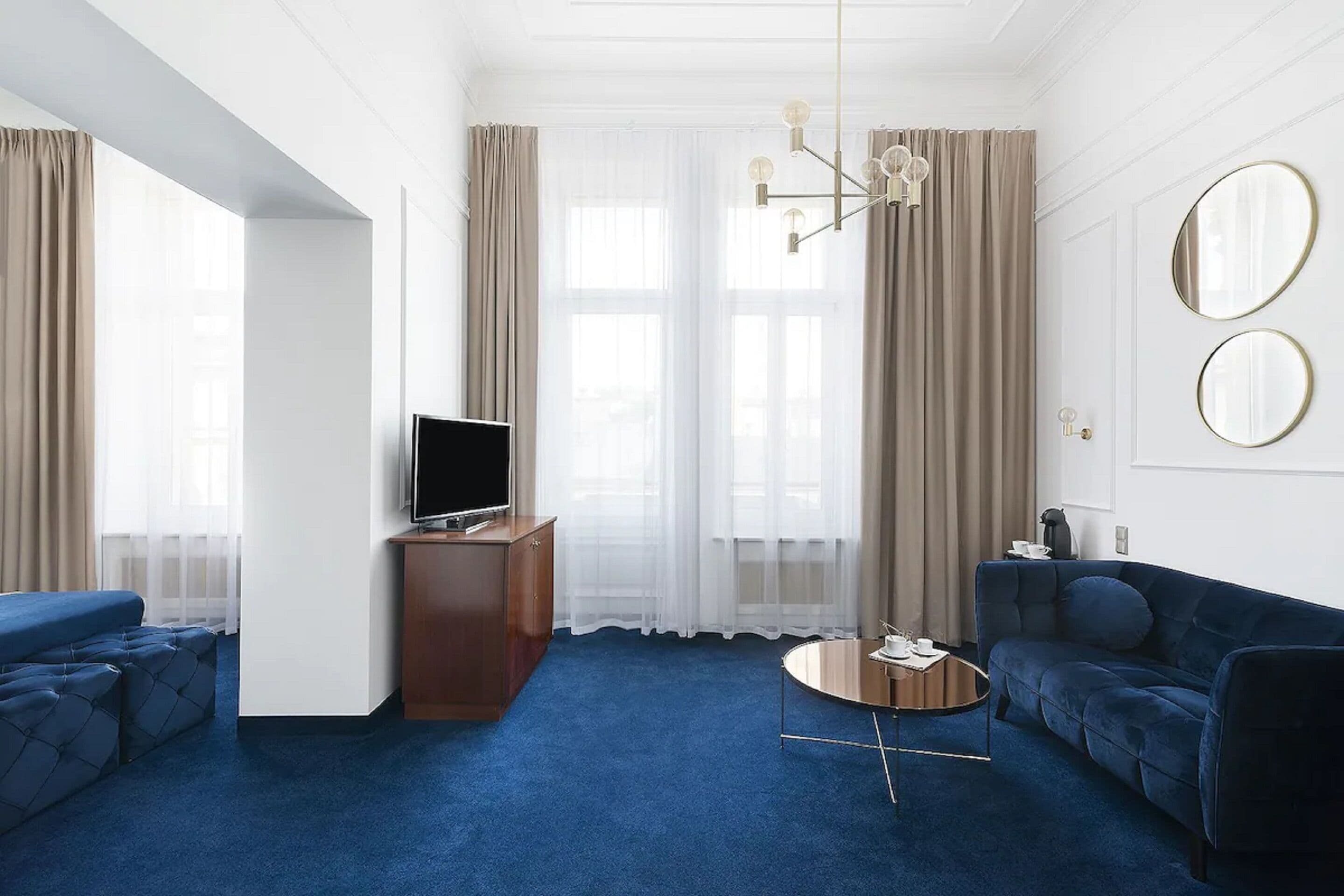 junior suite | living area | lcd tv