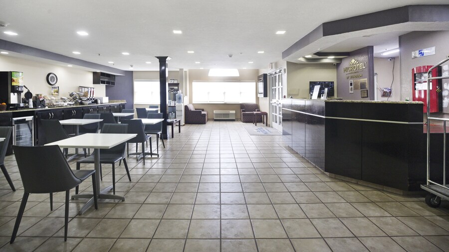Microtel Inn & Suites by Wyndham Meridian