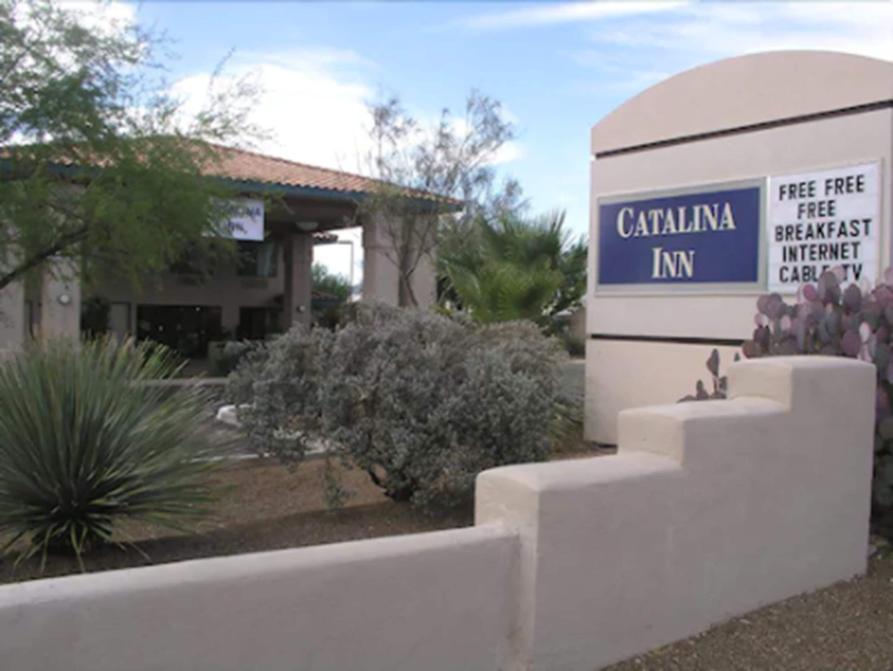Catalina Inn