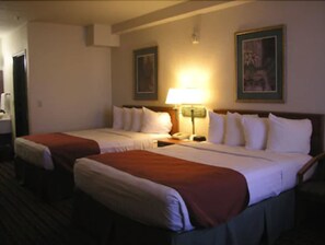 Traditional Room, 2 Queen Beds | Iron/ironing board, free WiFi, bed sheets, alarm clocks