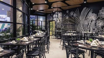 Se sirven desayunos, almuerzos y cenas