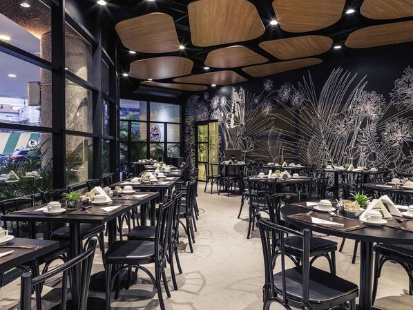 Breakfast, lunch and dinner served - Mercure Sao Paulo Bela Vista (São Paulo)