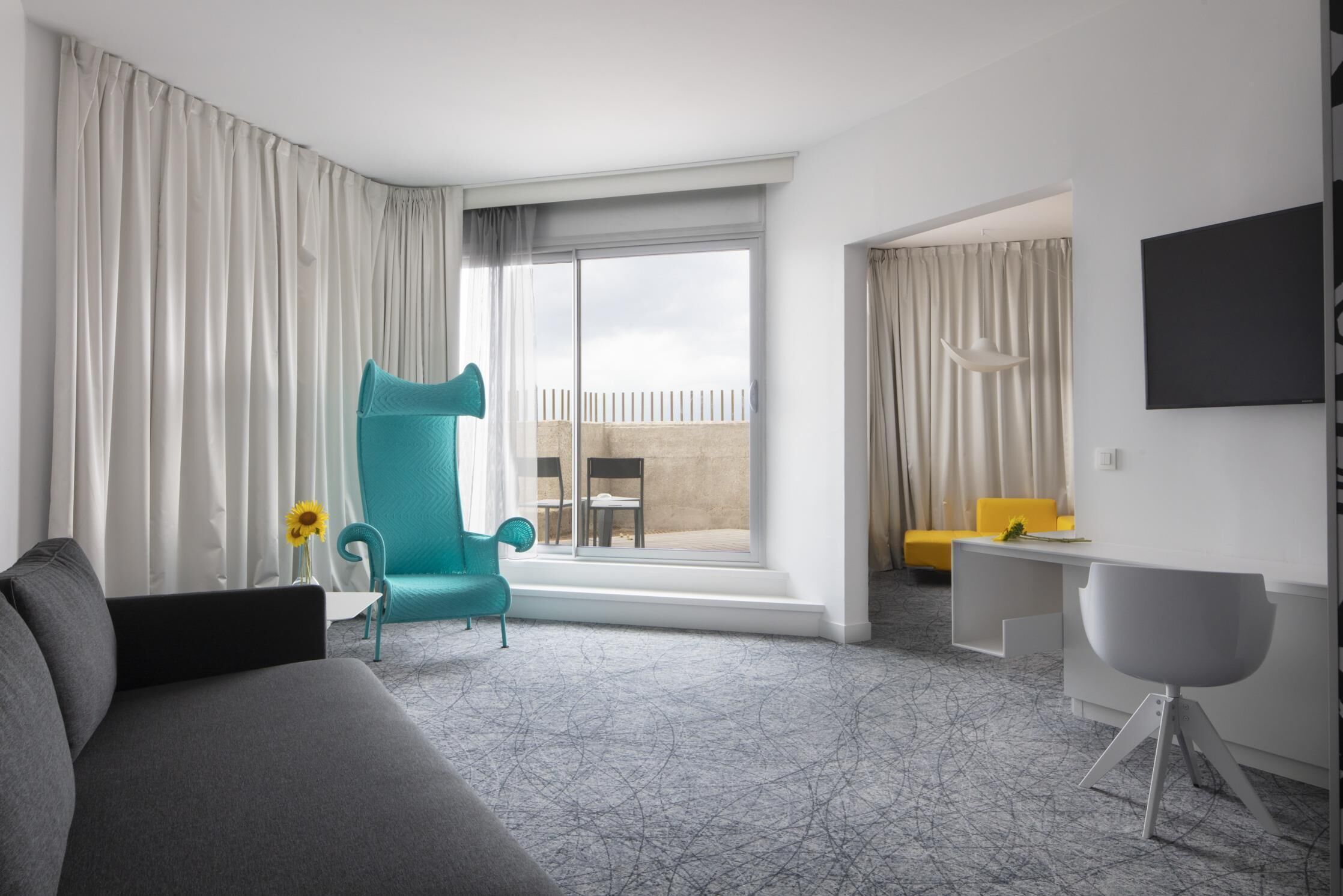 1 bedroom, premium bedding, minibar, in-room safe