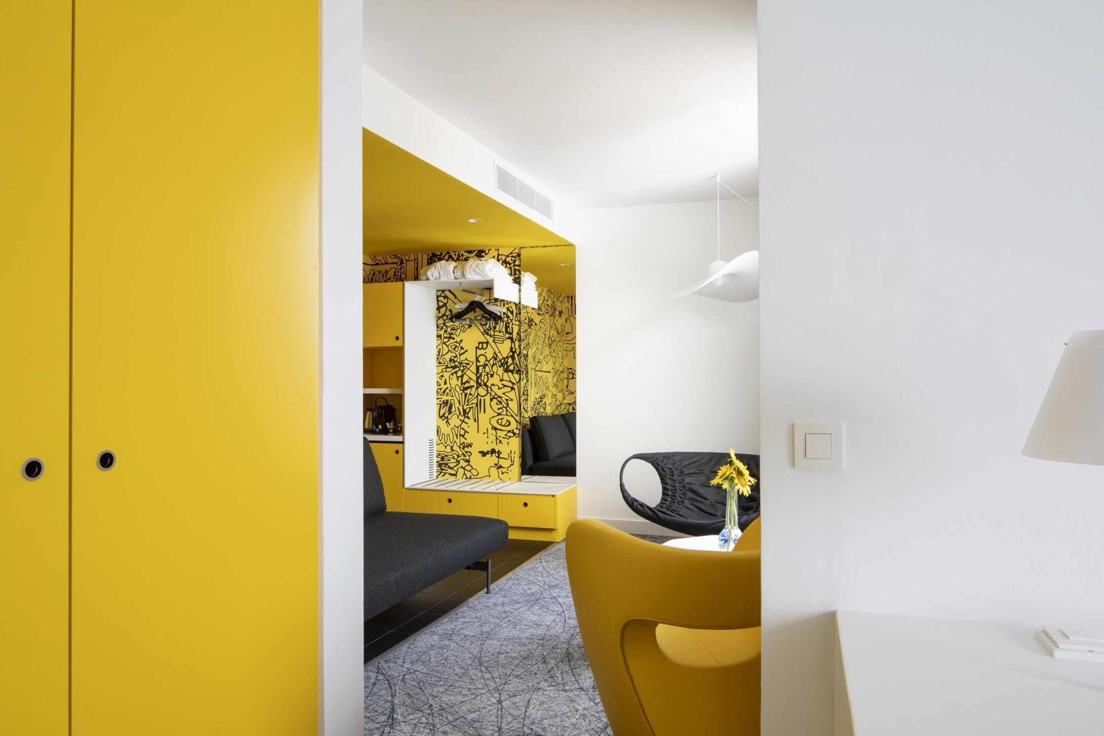 1 bedroom, premium bedding, minibar, in-room safe