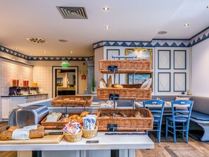 Breakfast buffet - PLAZA Premium Sylt (Wenningstedt-Braderup)