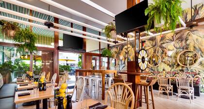 Clinton Hotel South Beach