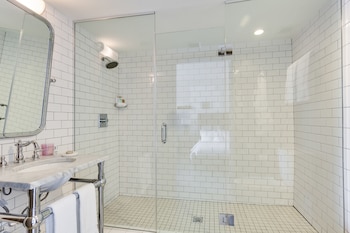 Shower, designer toiletries, hair dryer, bathrobes at Clinton Hotel South Beach