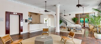 Clinton Hotel South Beach
