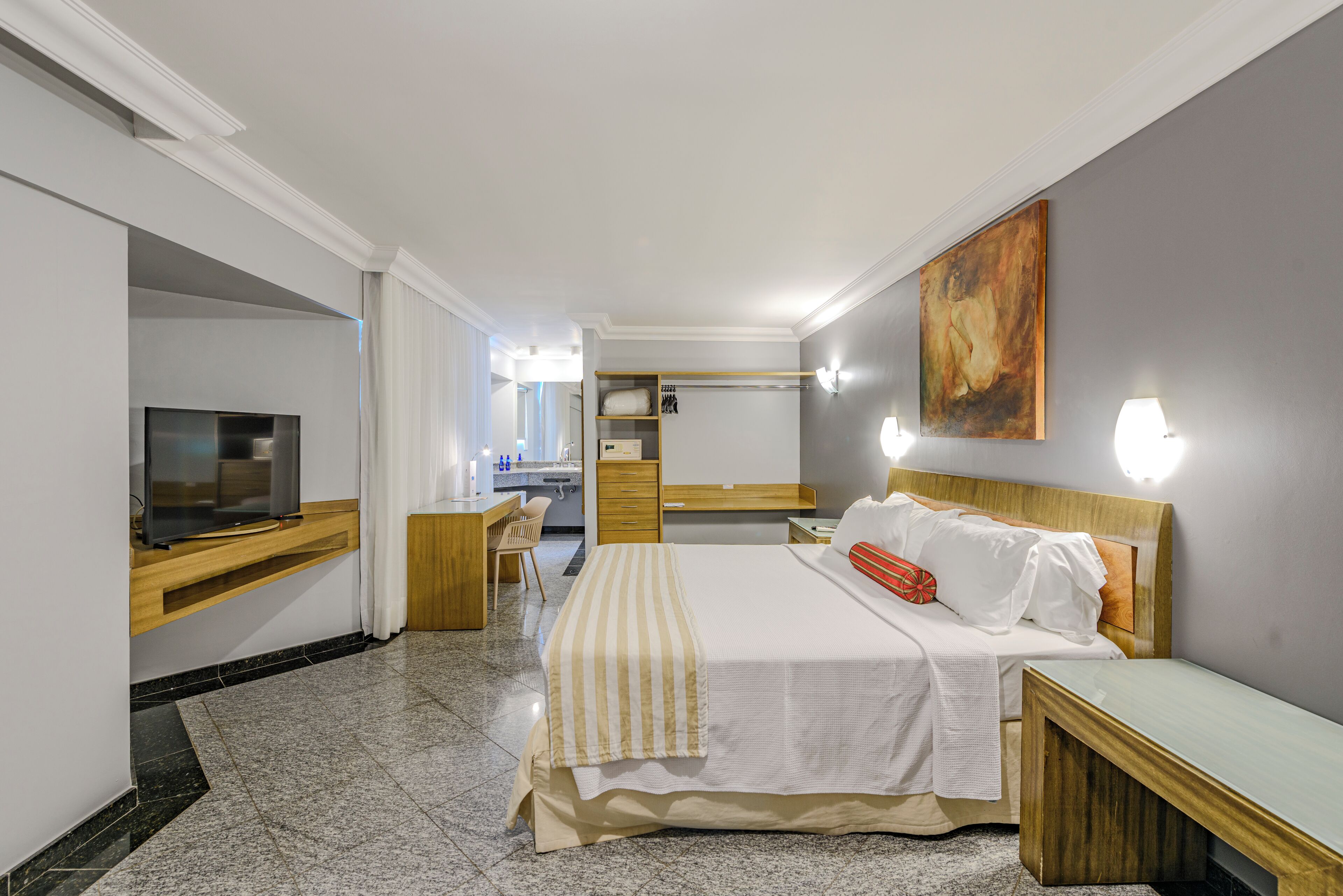 Photo - Plaza Inn Executive